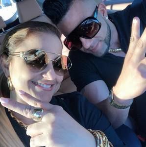 Meet your Posher, Noel